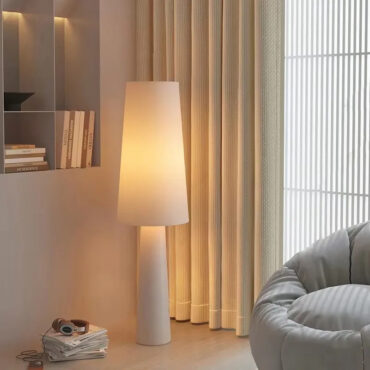 Lampadaire Halden - Design minimaliste scandinave