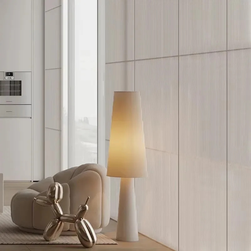 Halden Floor Lamp – Scandinavian Minimalist Design – Image 4
