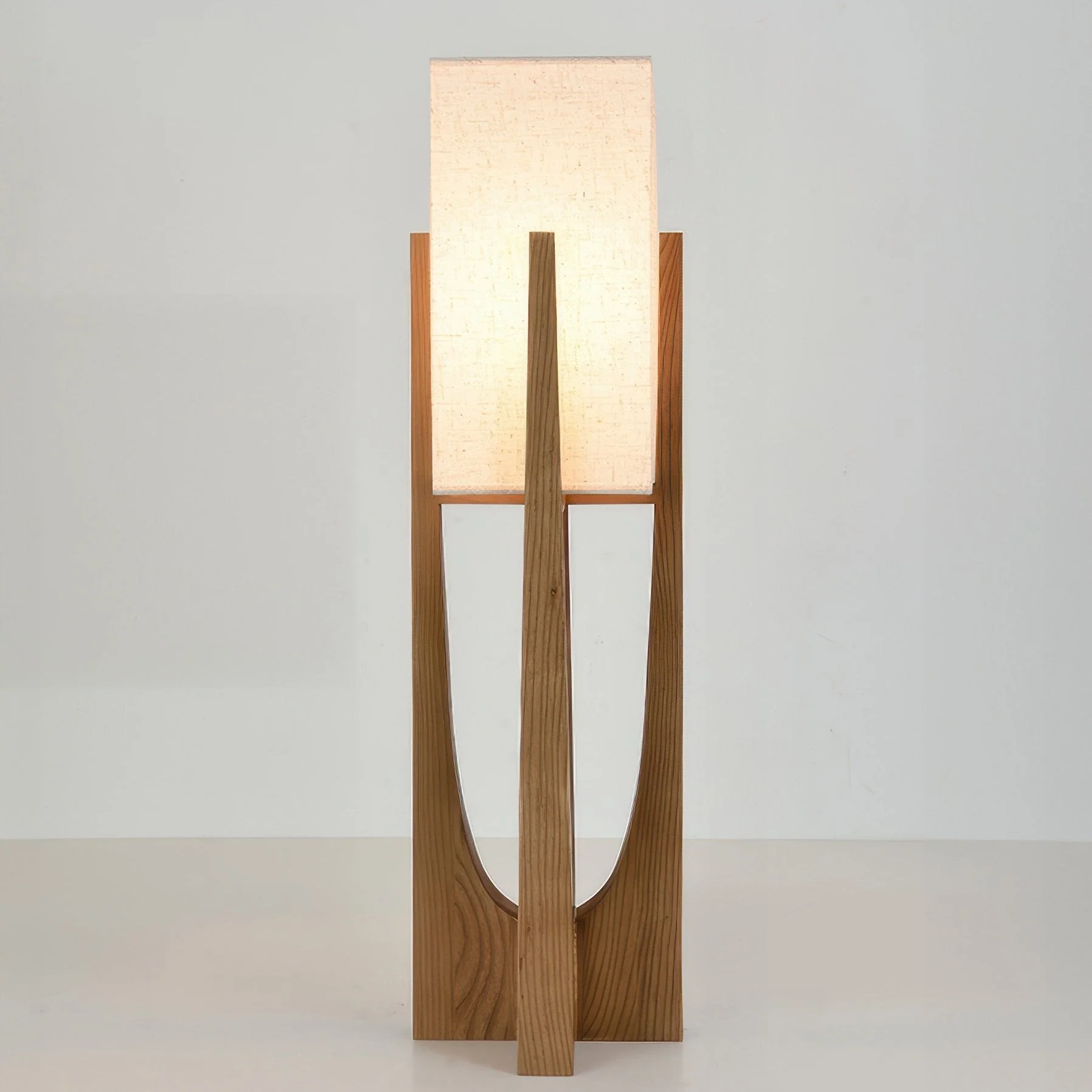 Ribe Floor Lamp – Scandinavian Minimalist Design – Image 4