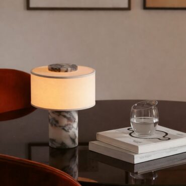 Lampe de table Sandhamn – Design en marbre de luxe par Bonordic
