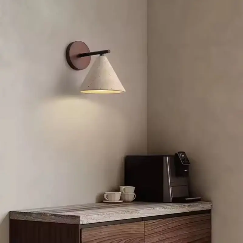Leksvik - Lampe murale en travertin vintage