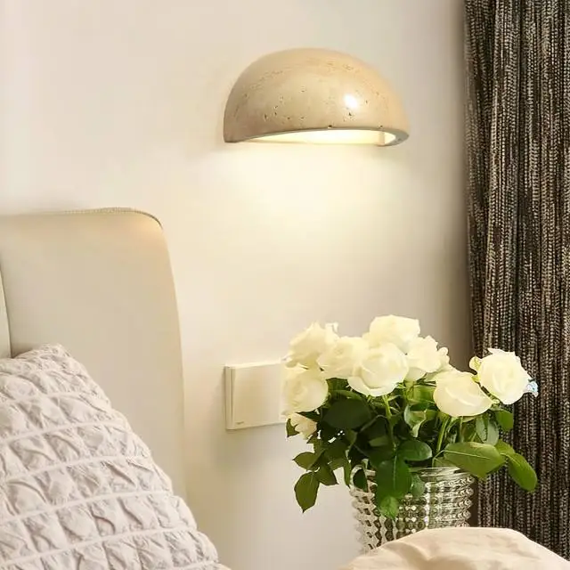 Kjerstad – Travertine Half-Moon Wall Lamp – Image 3